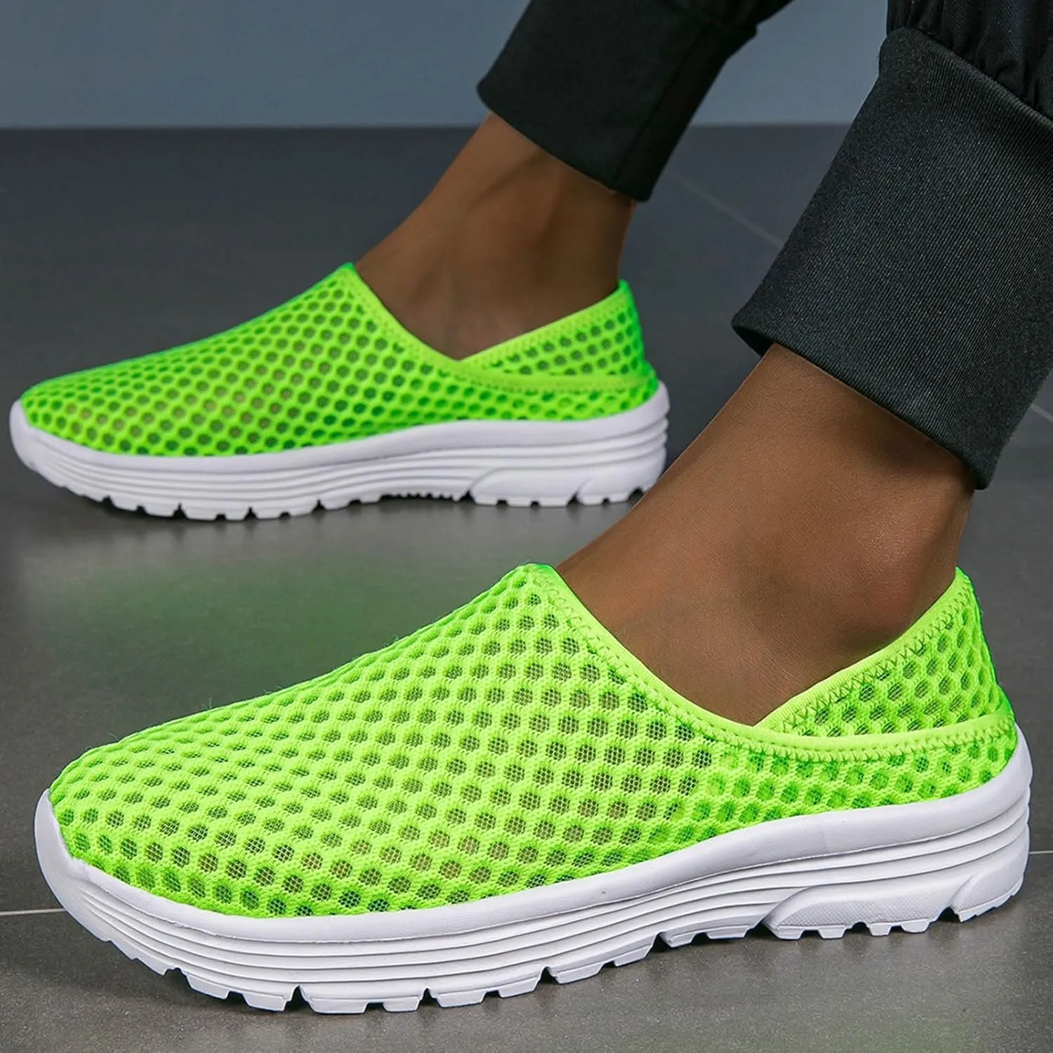 Casual Shoes for Men Men's and Women's Lazy Breathable Semi Casual Sports Shoes