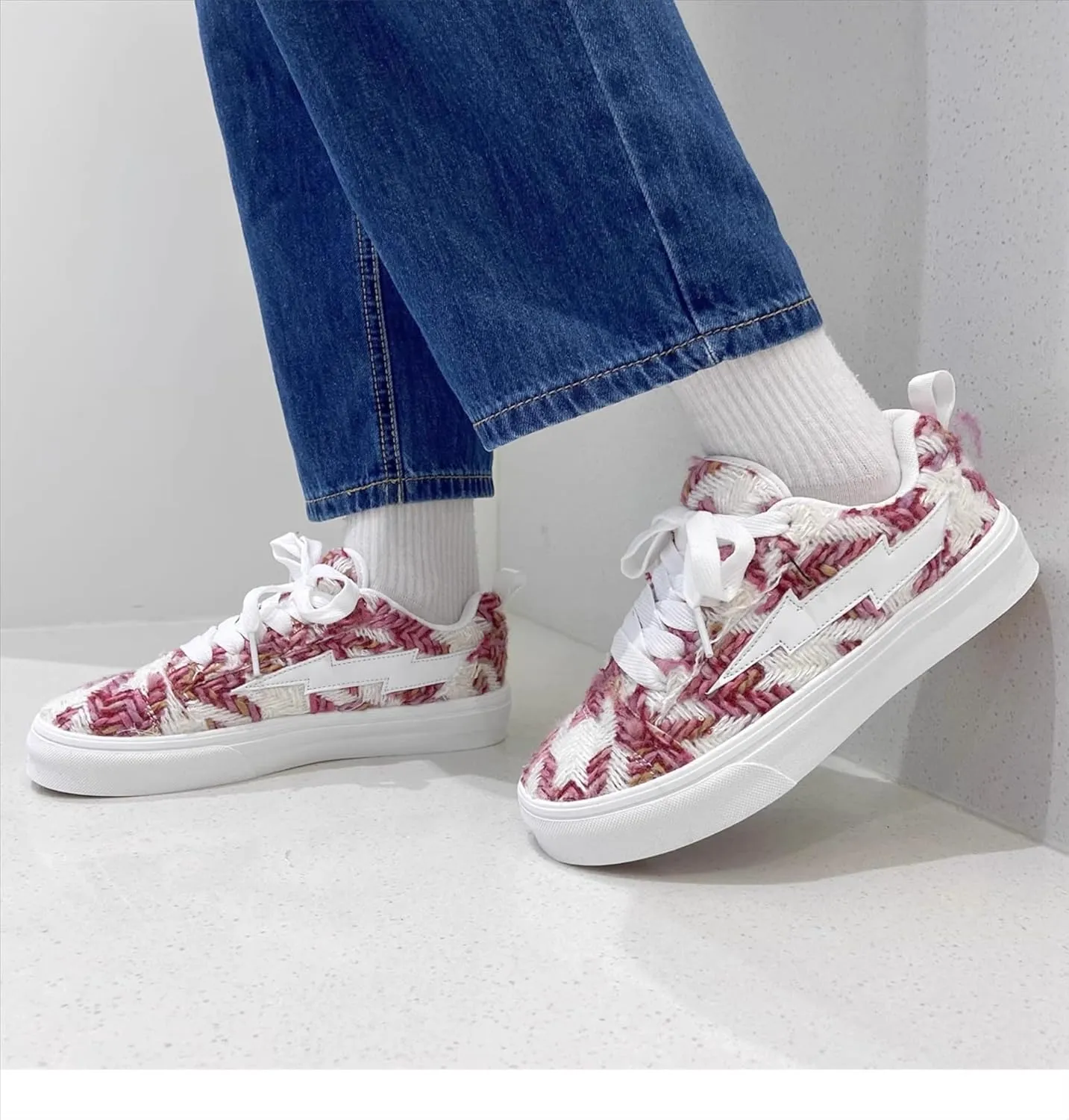 Cute Retro Shoes with Lightning Design Chunky Platform Lace-up Comfy Non Slip Lightweight Softy Casual Skate Sneakers Y2K Kawaii Pretty Trendy Gifts for Women & Girls Summer Streetwear Back to School