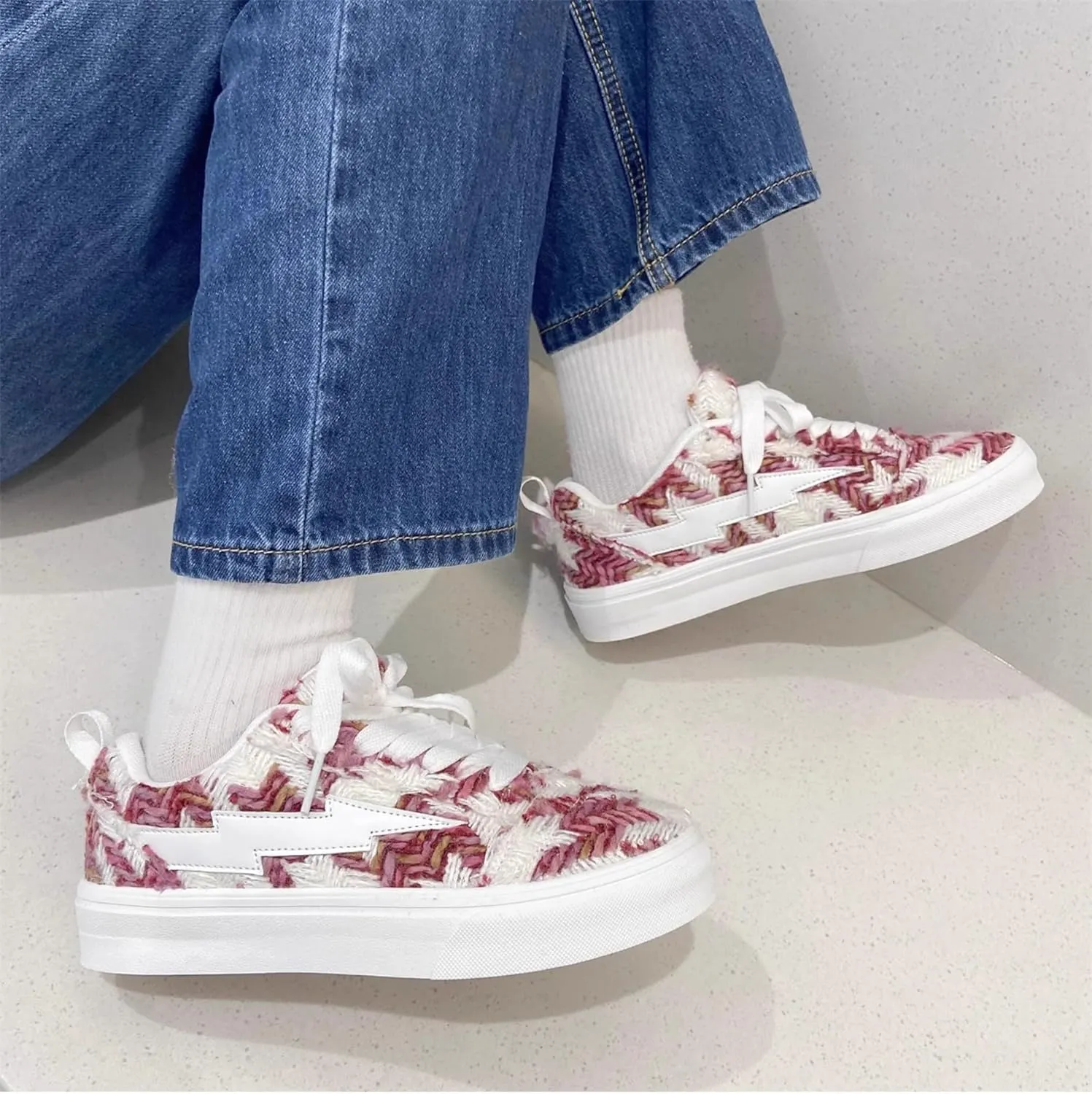 Cute Retro Shoes with Lightning Design Chunky Platform Lace-up Comfy Non Slip Lightweight Softy Casual Skate Sneakers Y2K Kawaii Pretty Trendy Gifts for Women & Girls Summer Streetwear Back to School