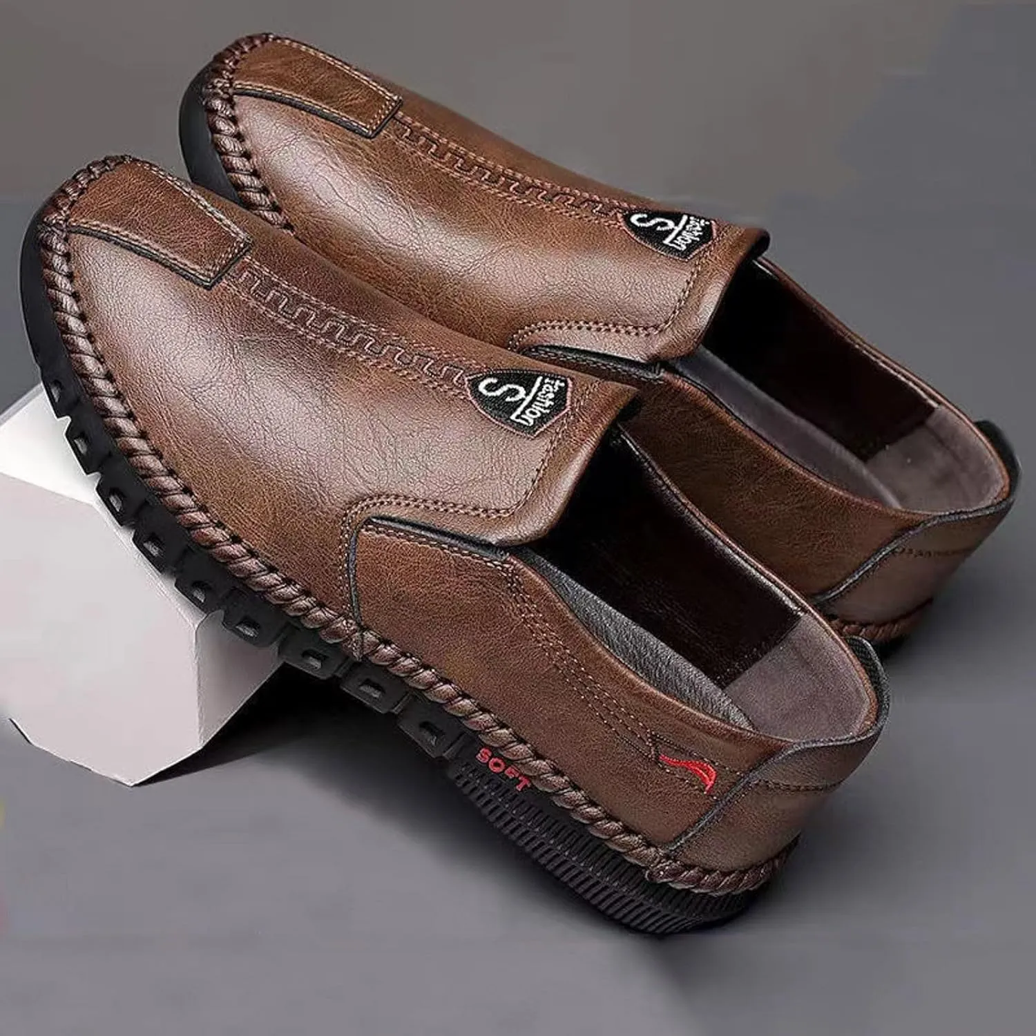 Fashion Sneakers Casual Shoe for Men Men's Fashionable Flat Soled Business Leather Soft Soled Slip On Casual Shoes