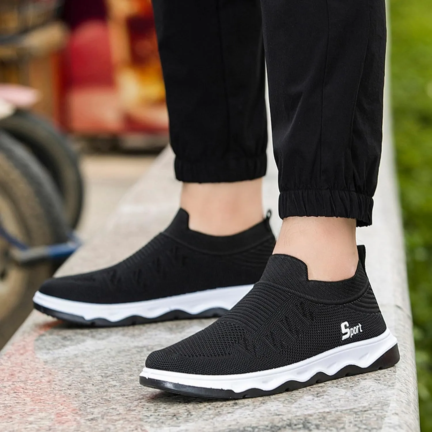 Fashion Sneakers Comfortable Men Shoes Flat Soled Casual Shoes Breathable Hollow Mesh Slip On Soft Soled Casual