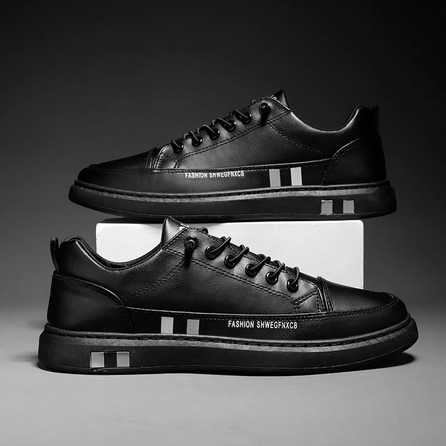 Fashion Sneakers Comfortable Men's Fashion Round Toe Lace Up Leather White Shoes Casual Comfortable Breathable Sneakers