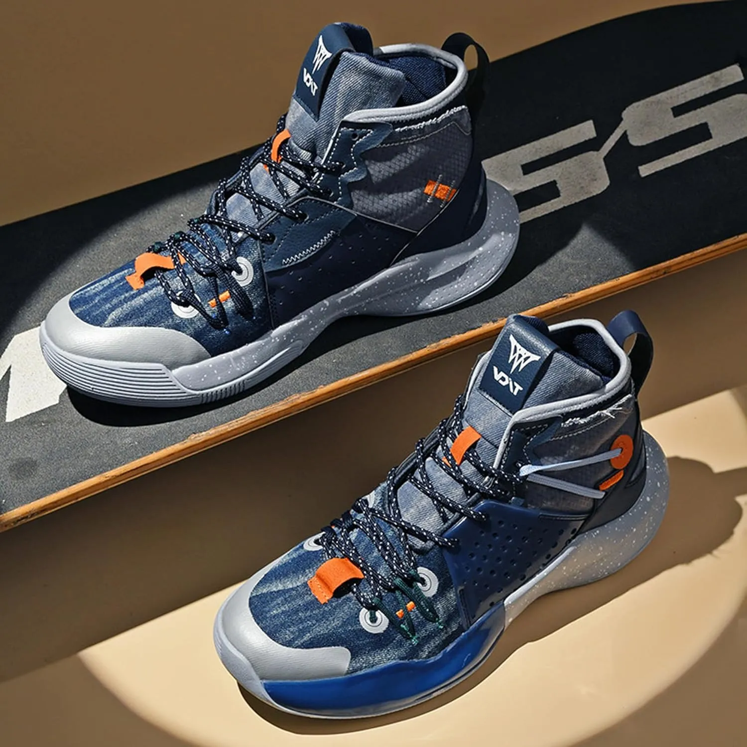 Indoor and outdoor men's basketball shoes,breathable basketball shoesarch support basketball shoes,non-slip wear-resistant combat basketball shoes,street basketball shoes,high-top basketball shoes,
