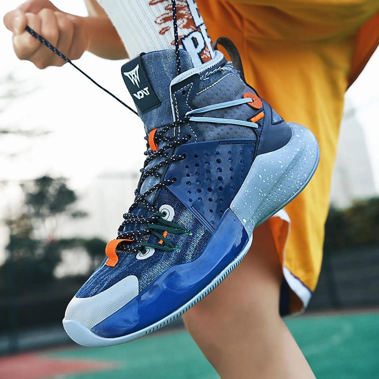 Indoor and outdoor men's basketball shoes,breathable basketball shoesarch support basketball shoes,non-slip wear-resistant combat basketball shoes,street basketball shoes,high-top basketball shoes,