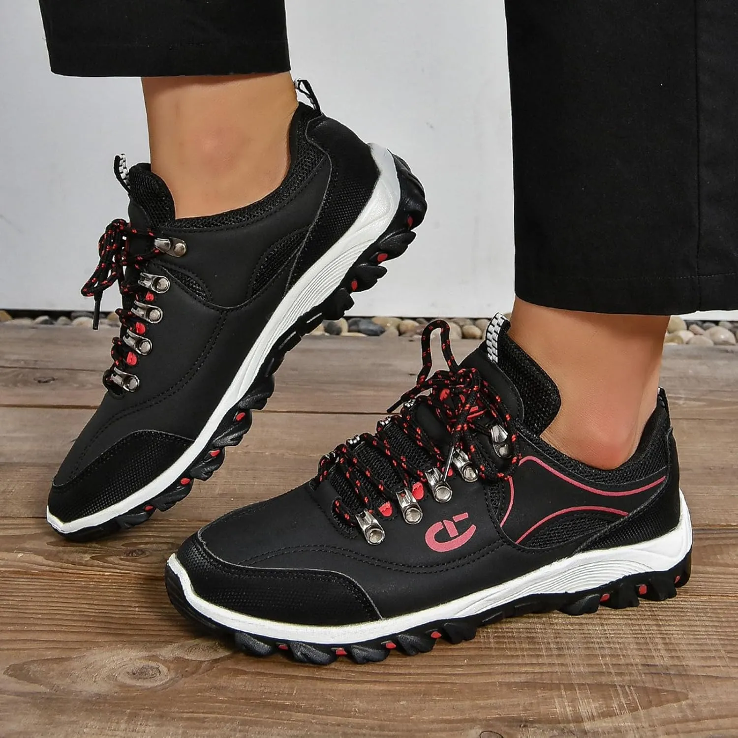 Leisure Summer Sport Shoes Running Shoes Breathable Fashion for Student and Teenagers Mens Classic Leather Sneaker