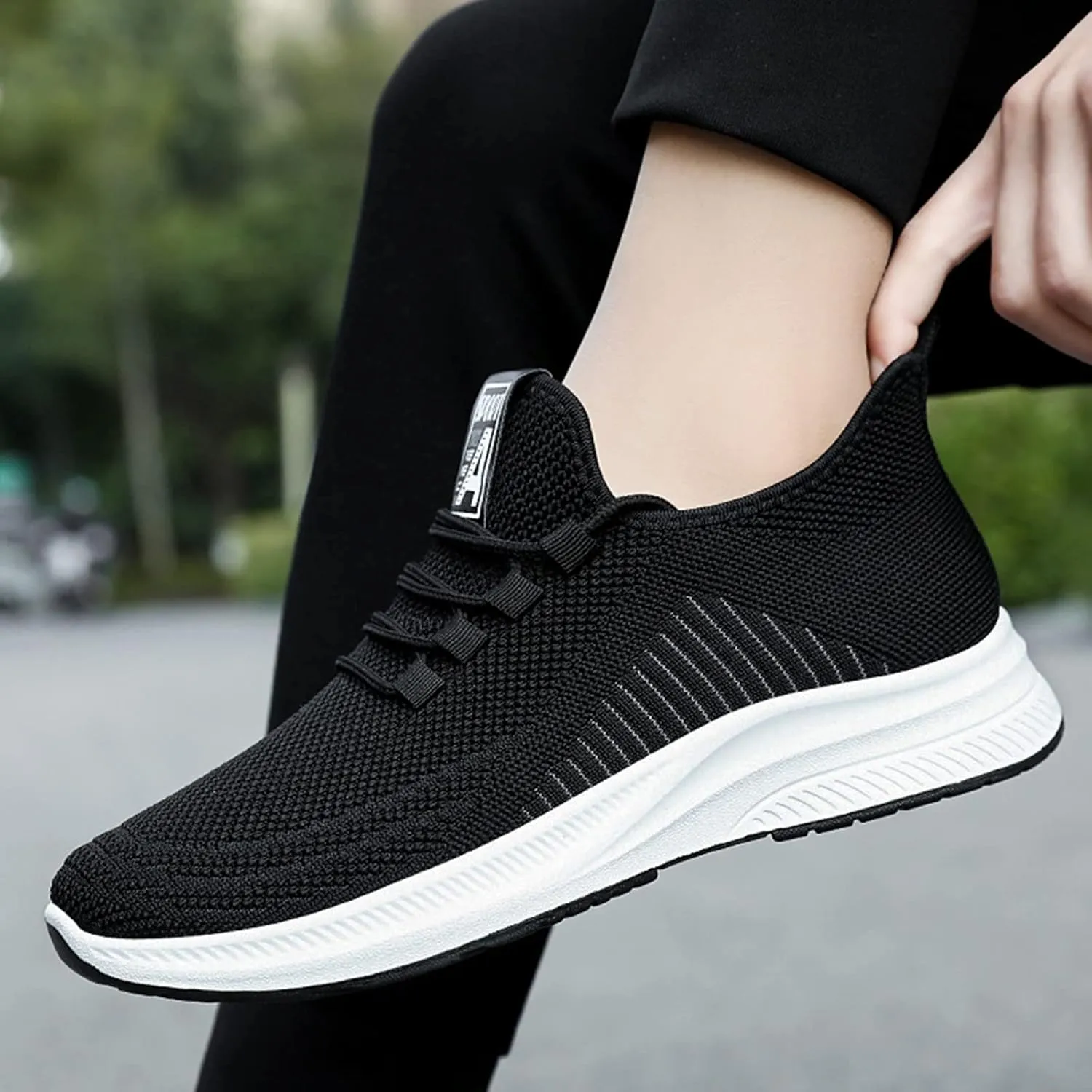 Lightweight Hiking Shoes for Men Comfortable Lightweight Casual Walking Shoe Athletic Fashion Sneakers for Men