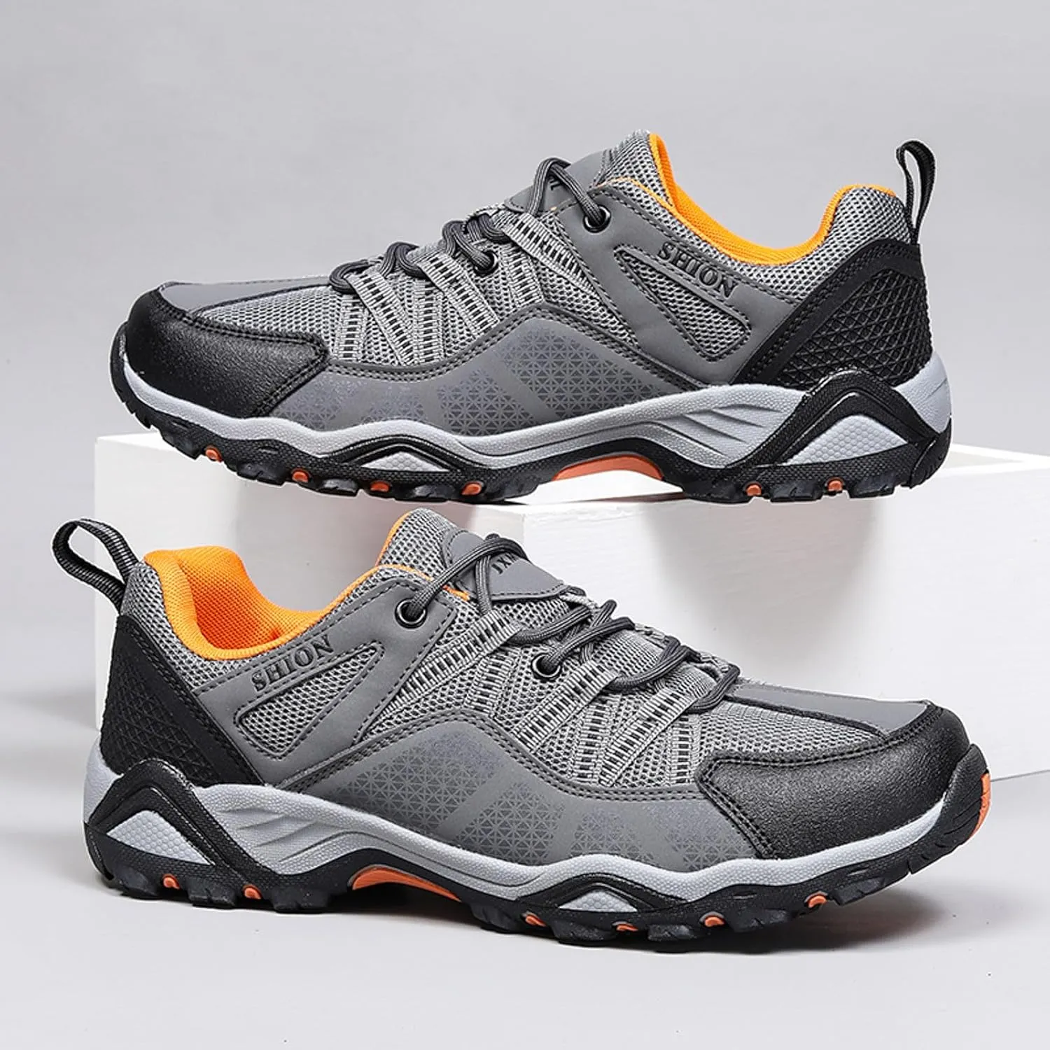 Men Sports Shoes Fashionable New Pattern Simple Solid Outdoor Mountaineering Shoes Thick Sole Fashion Sneaker Men