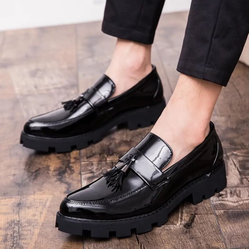 Men Tassel Loafers Fashionable Matte Leather Dress Shoes for Wedding Prom Party Formal Occasions