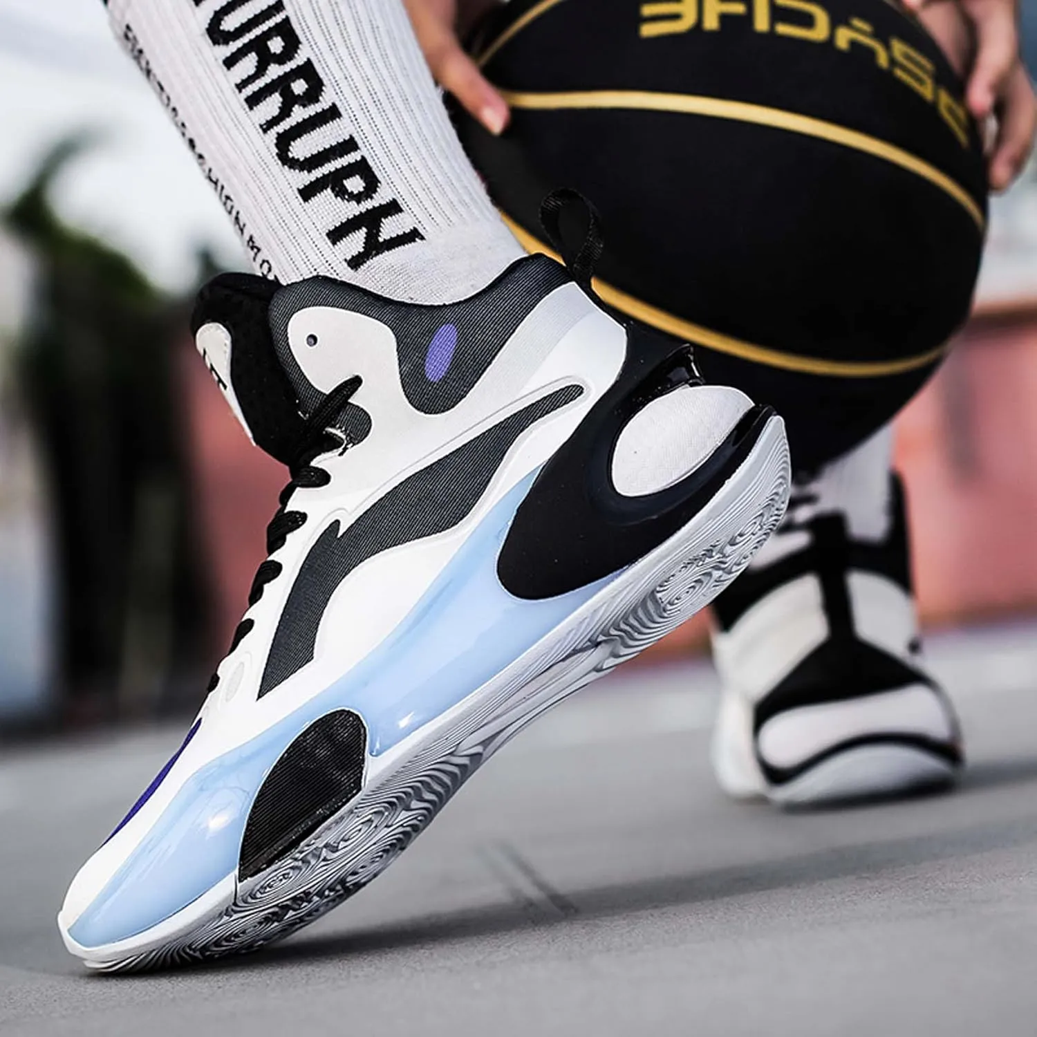 Men Women Non-Slip Basketball Shoes Fashion Breathable Sneakers Cushioning Rebound Sports Running Shoes Street Walking Casual Sports Basketball Shoes