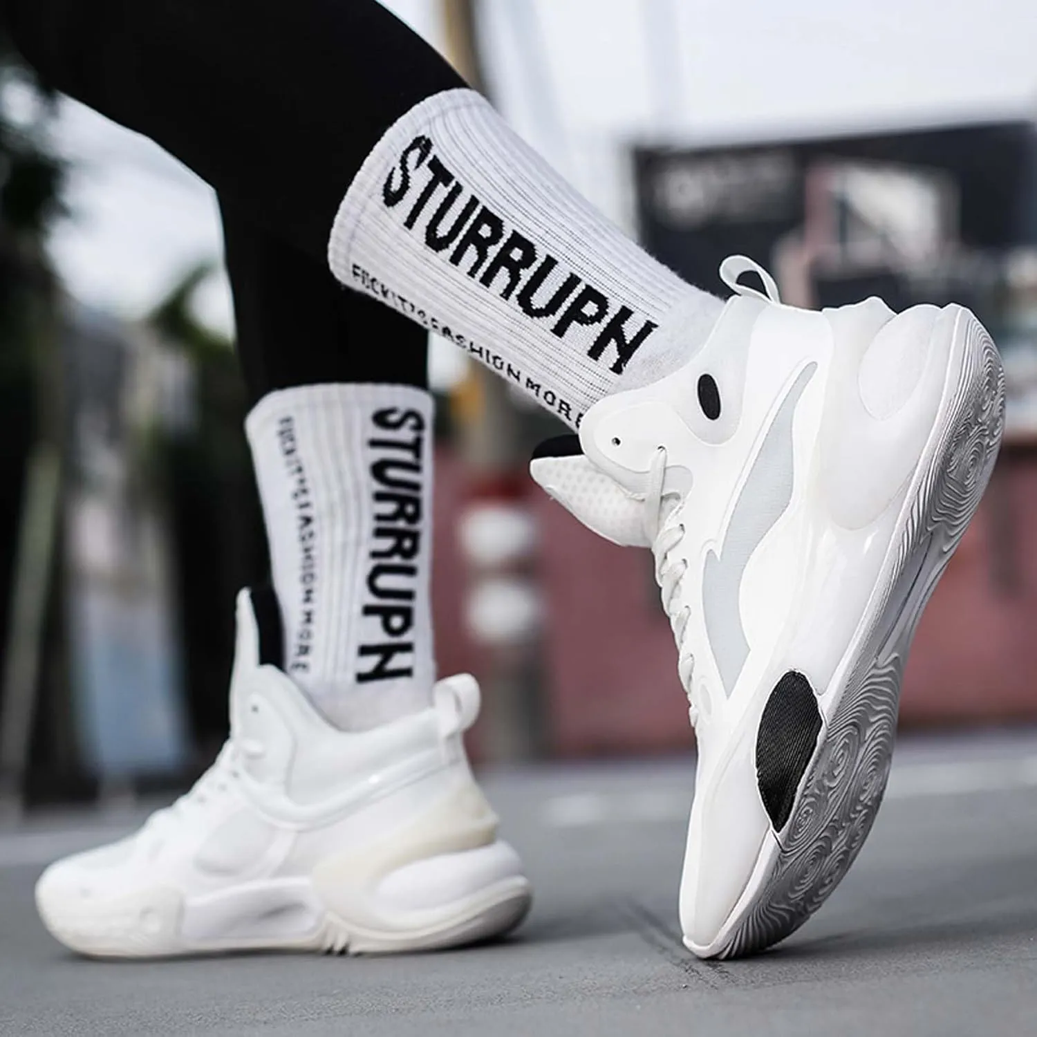 Men Women Non-Slip Basketball Shoes Fashion Breathable Sneakers Cushioning Rebound Sports Running Shoes Street Walking Casual Sports Basketball Shoes