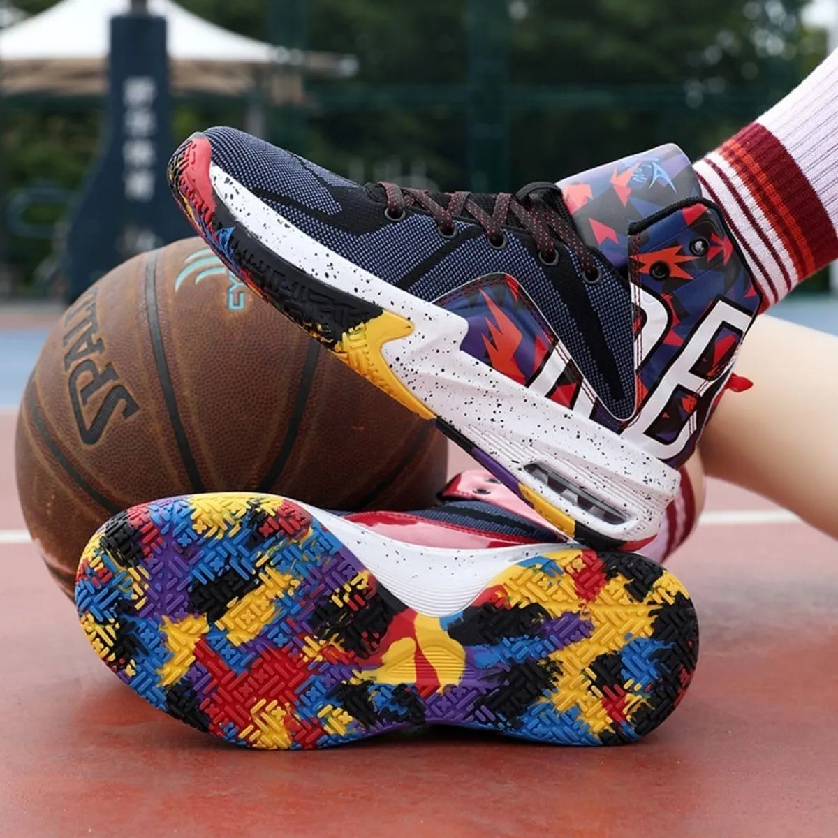 Men's Basketball Shoes with High Top Mesh Breathable Grip Anti Slip Wear-Resistant Sports Training Boots
