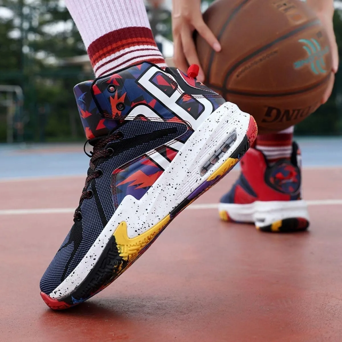 Men's Basketball Shoes with High Top Mesh Breathable Grip Anti Slip Wear-Resistant Sports Training Boots