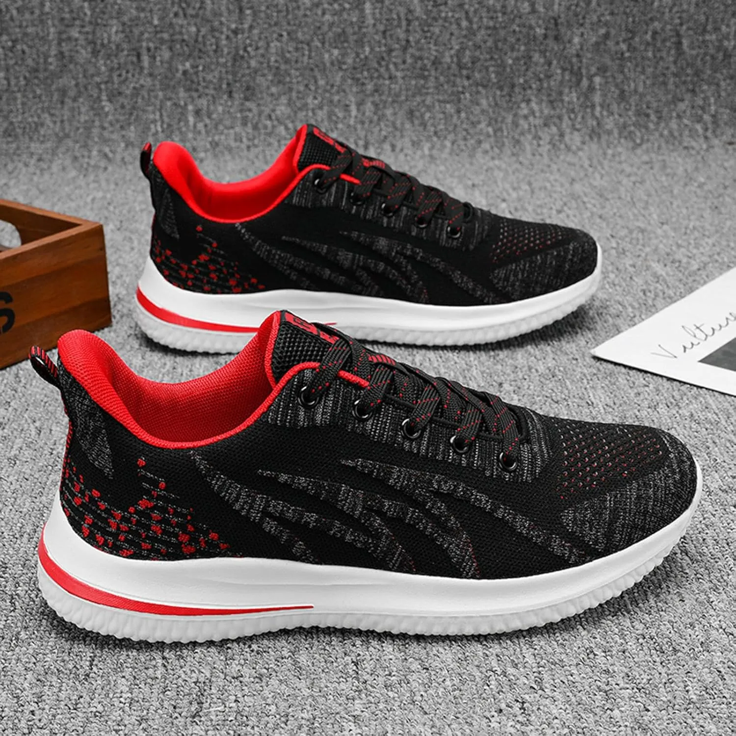Men's Breathable Barefoot Shoes Breathable Casual Comfortable Walking Sneaker Outdoor Non Slip Jogging Sneakers