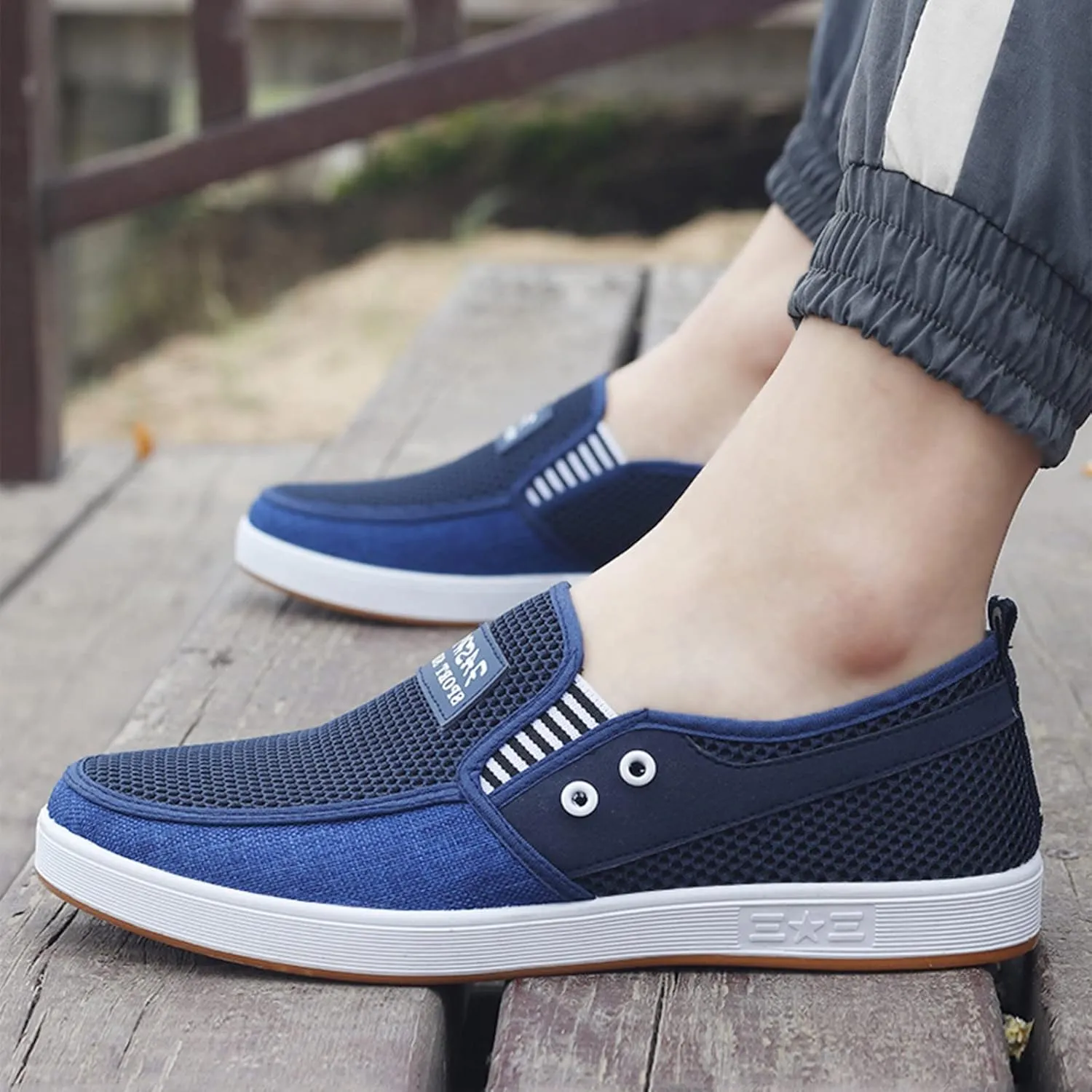 Men's Breathable Barefoot Shoes Comfortable Breathable Slip On Sneaker Comfortable & Light-Weight Stretch Shoes