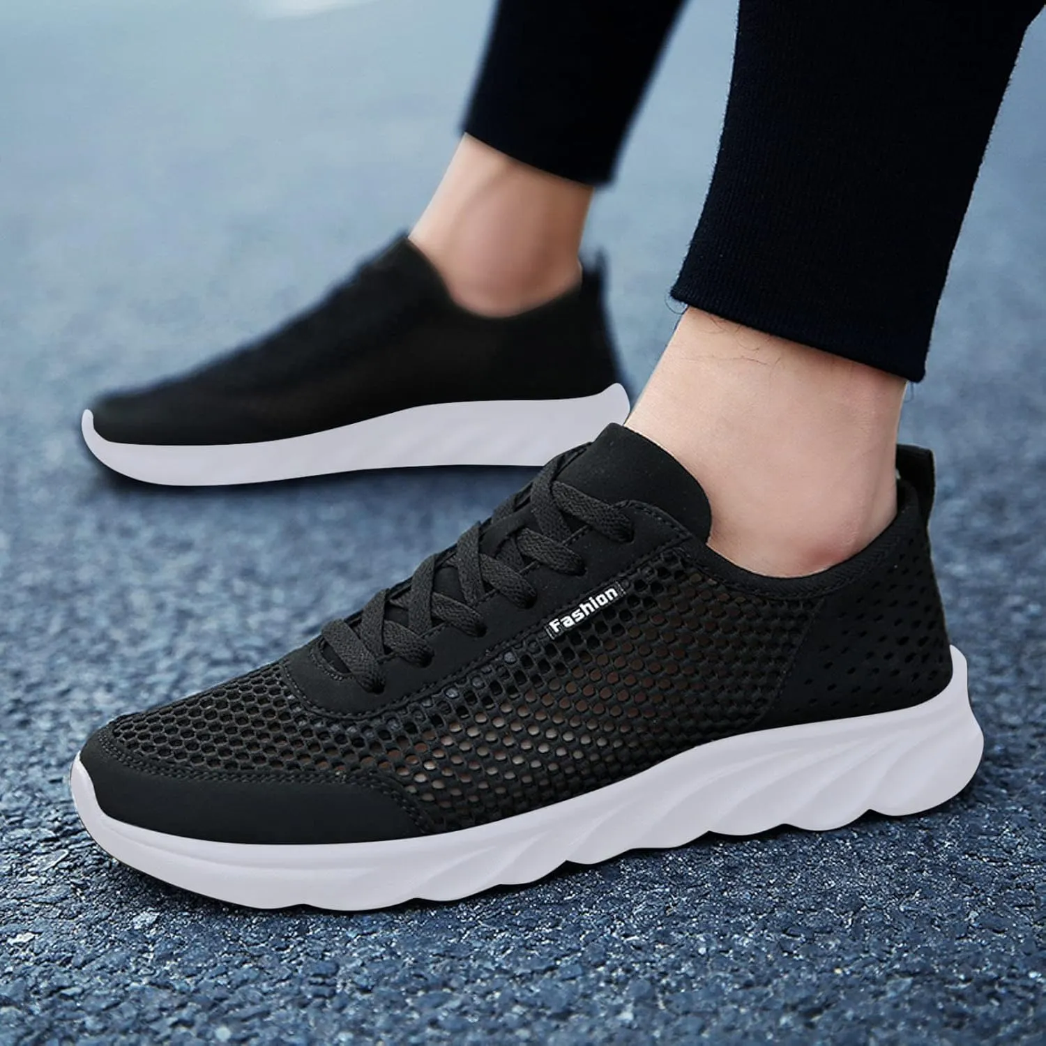 Men's Breathable Stretch Workout Shoes Breathable Mesh Comfortable Tennis Shoe Men's Breathable Barefoot Shoes