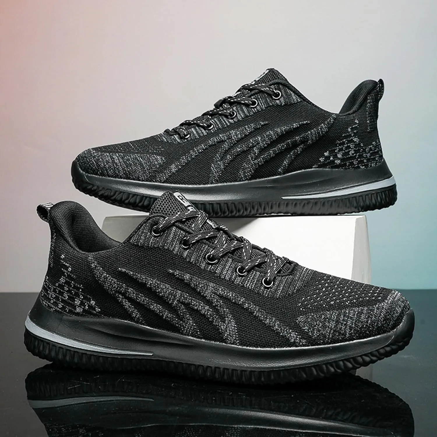 Men's Breathable Stretch Workout Shoes Portable Non Slip Fitness Workout Shoe Breathable Diabetic Shoes for Men