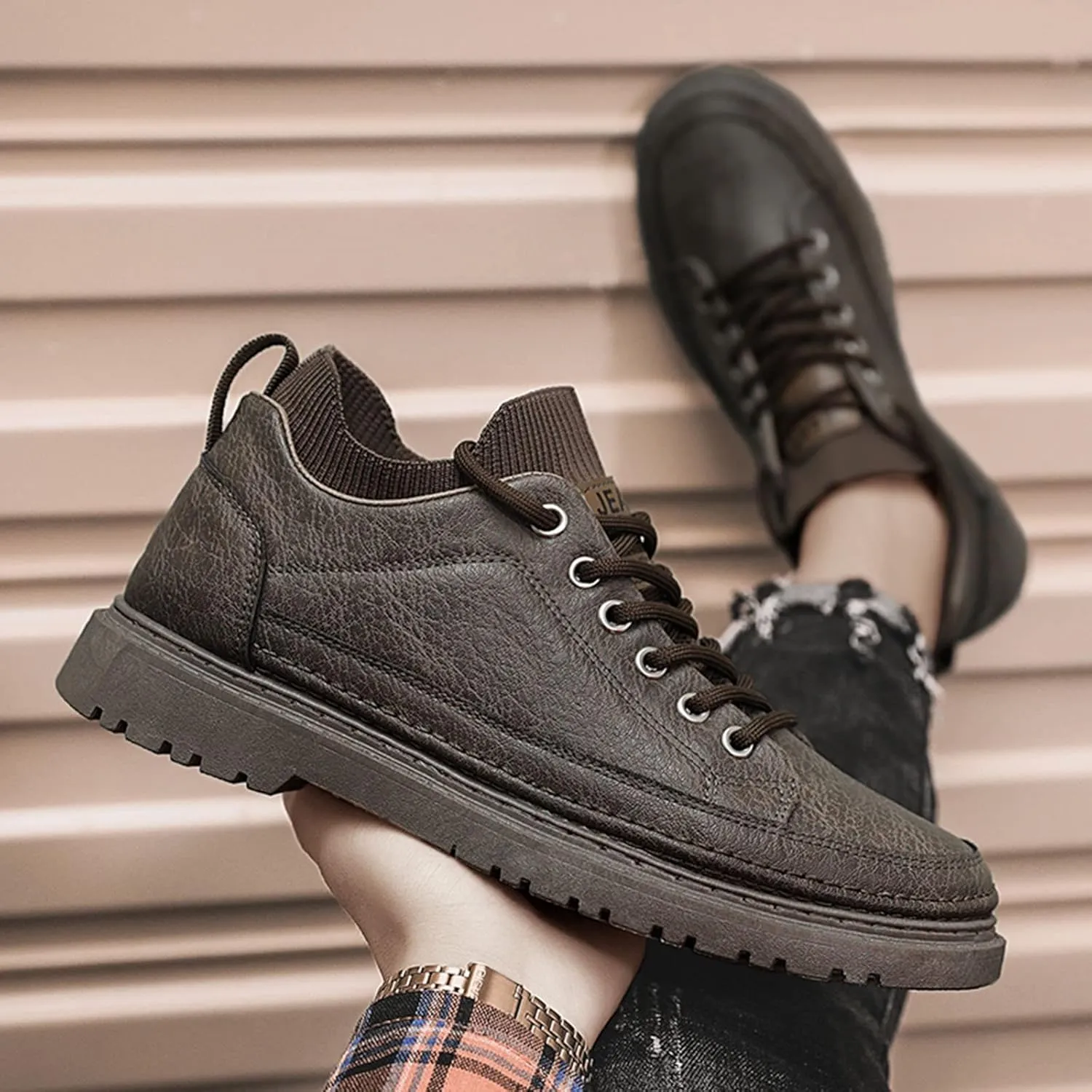 Men's Classic Casual Jogging Sneakers Breathable Mesh Comfortable Tennis Shoe Men's Sport Breathable Mesh Shoes