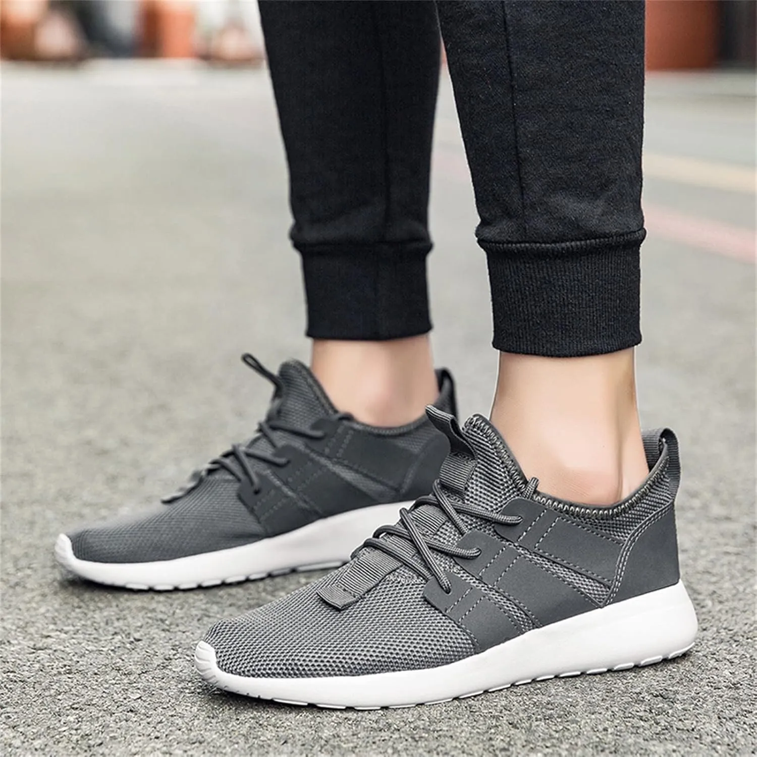 Men's Classic Casual Jogging Sneakers Comfortable Breathable Lace Up Sneaker Men's Lightweight Cushion Sneakers