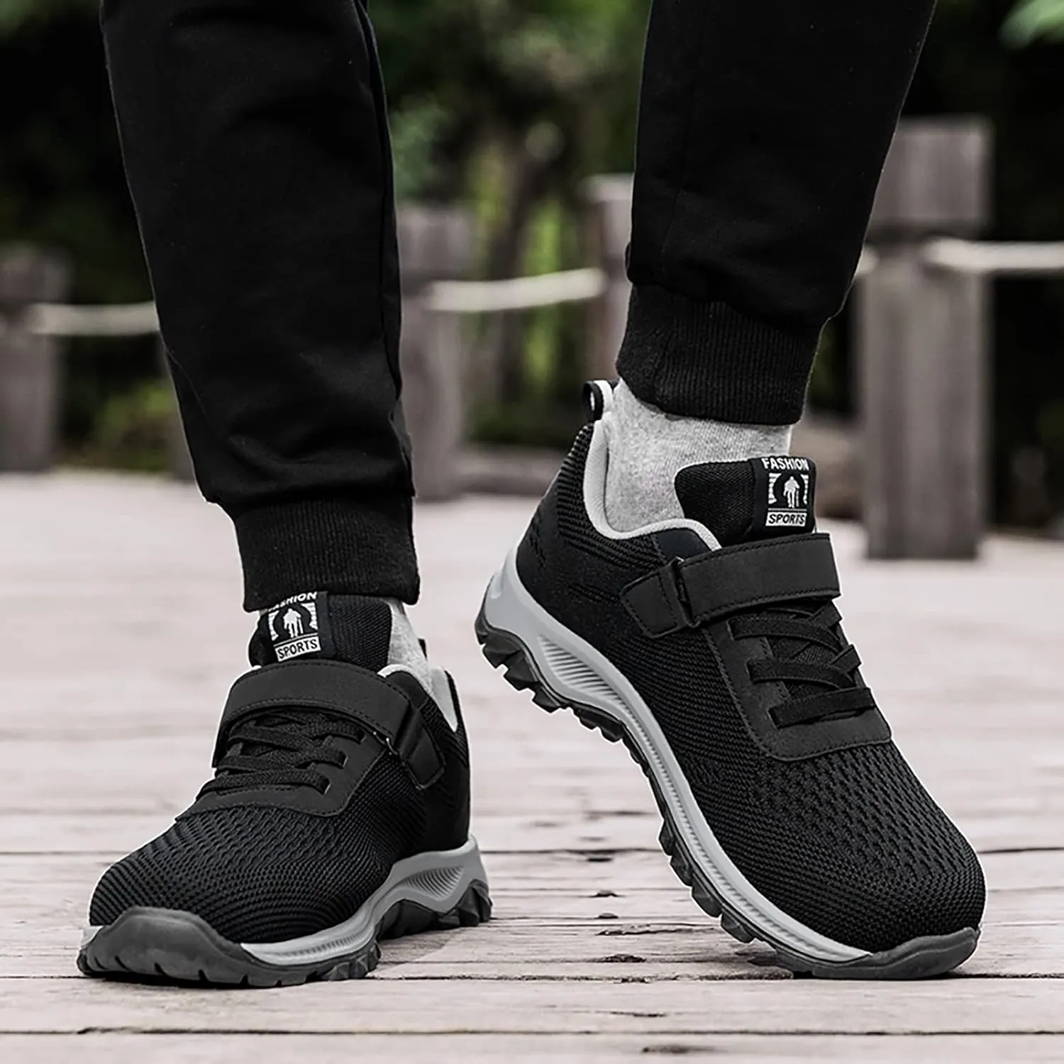 Men's Classic Casual Jogging Sneakers Lace Up Comfortable Light-Weight Shoe Men's Classic Casual Walking Shoes