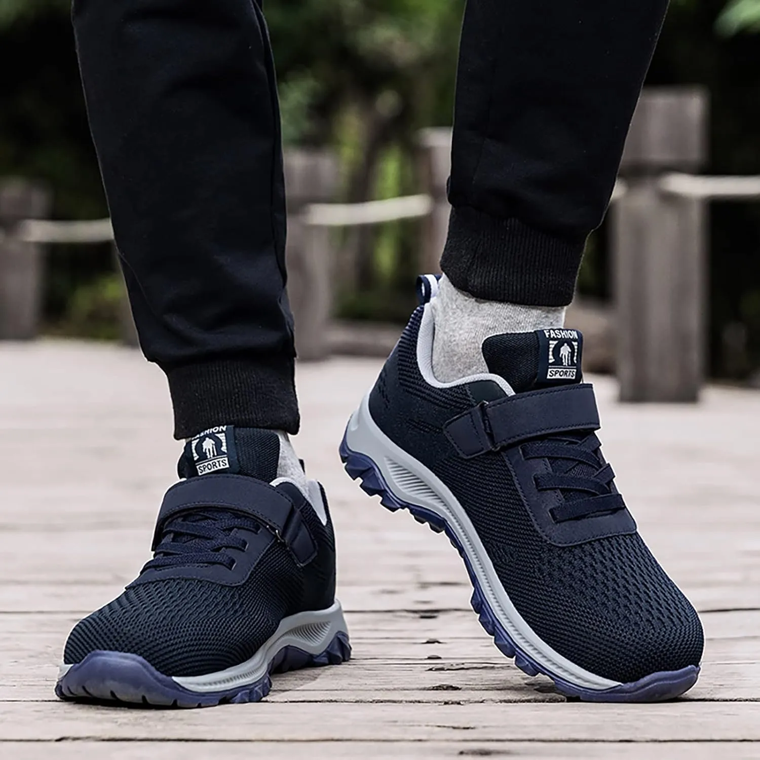 Men's Classic Casual Jogging Sneakers Lace Up Comfortable Light-Weight Shoe Men's Classic Casual Walking Shoes