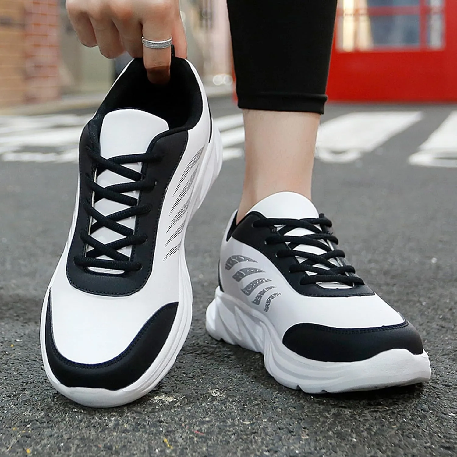 Men's Fashion Versatile Walking Shoes Slip On Lightweight Breathable Fashion Sneaker Lightweight Barefoot Shoes