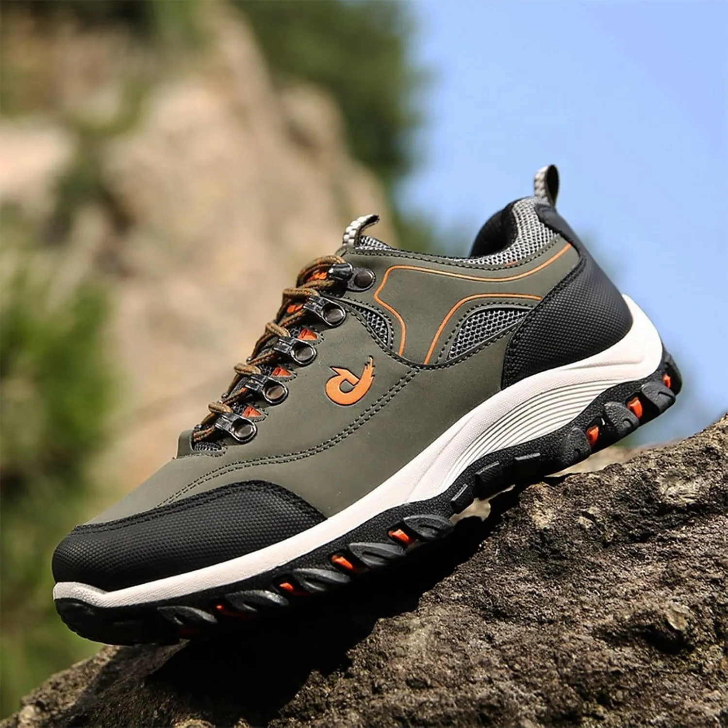 Men’s Hiking Shoes Breathable Lightweight Walking Shoes Slip on Workout Shoes for Trekking Camping Walking Fishing