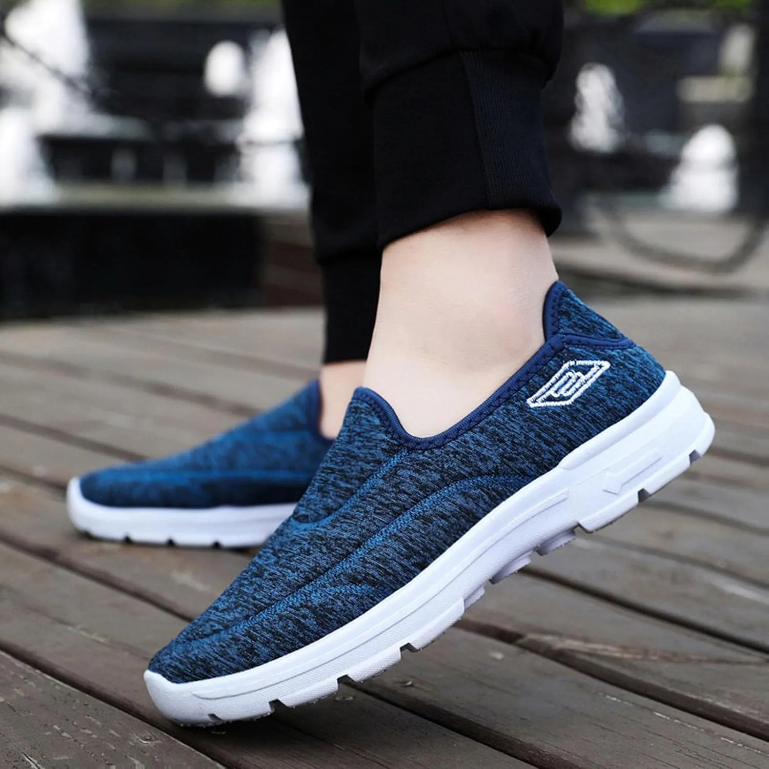 Men's Orthopedic Comfortable Slip-On Shoes Comfortable Lightweight Casual Walking Shoe Supportive Walking Shoes