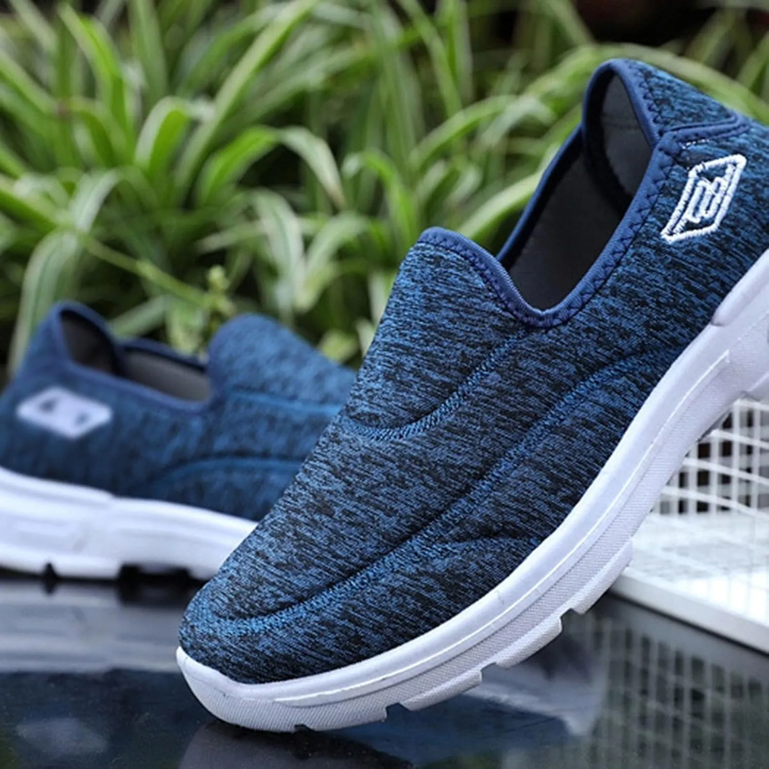 Men's Orthopedic Comfortable Slip-On Shoes Comfortable Lightweight Casual Walking Shoe Supportive Walking Shoes
