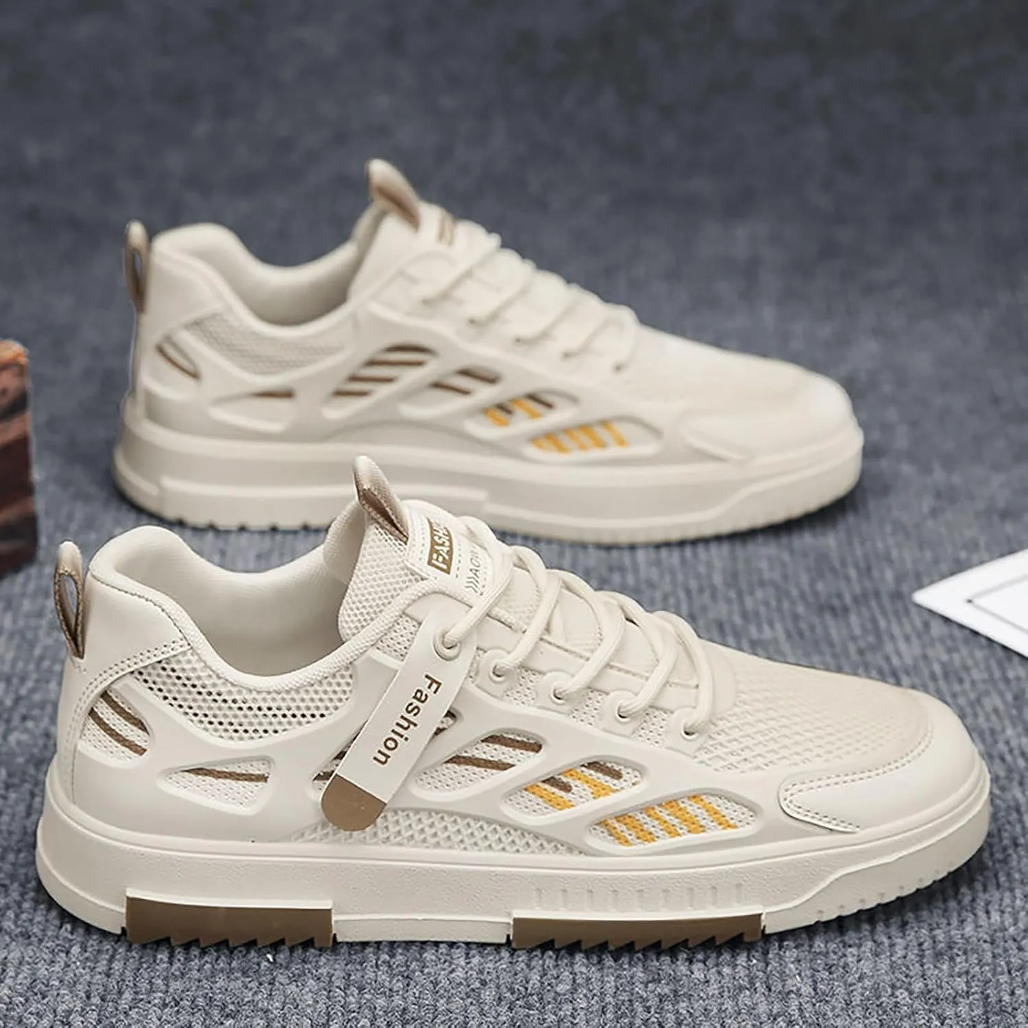 Men's Shoes 2025 Summer New Small White Men's Hundred Shoes Models Lightweight Suede Classic Sneaker
