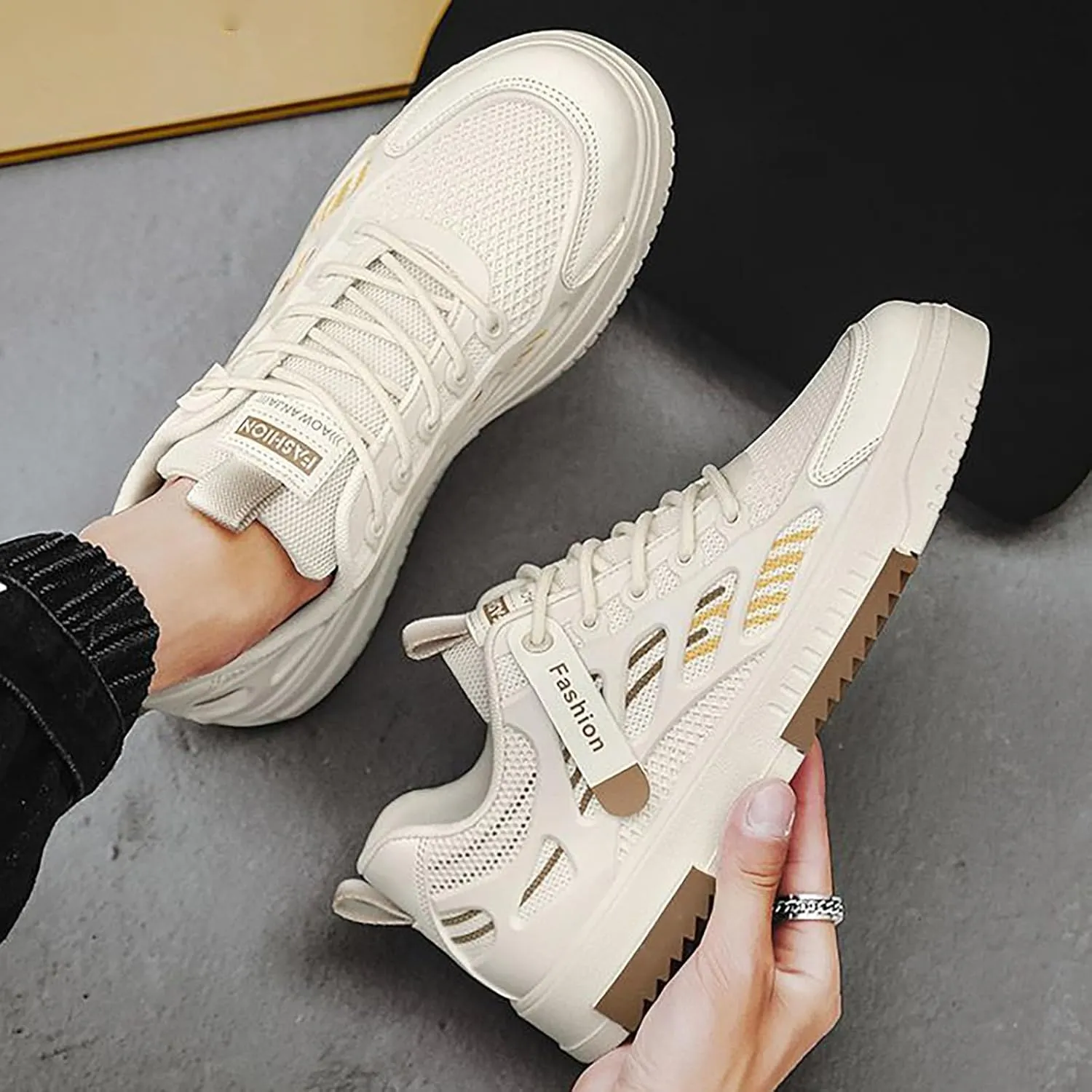 Men's Shoes 2025 Summer New Small White Men's Hundred Shoes Models Lightweight Suede Classic Sneaker