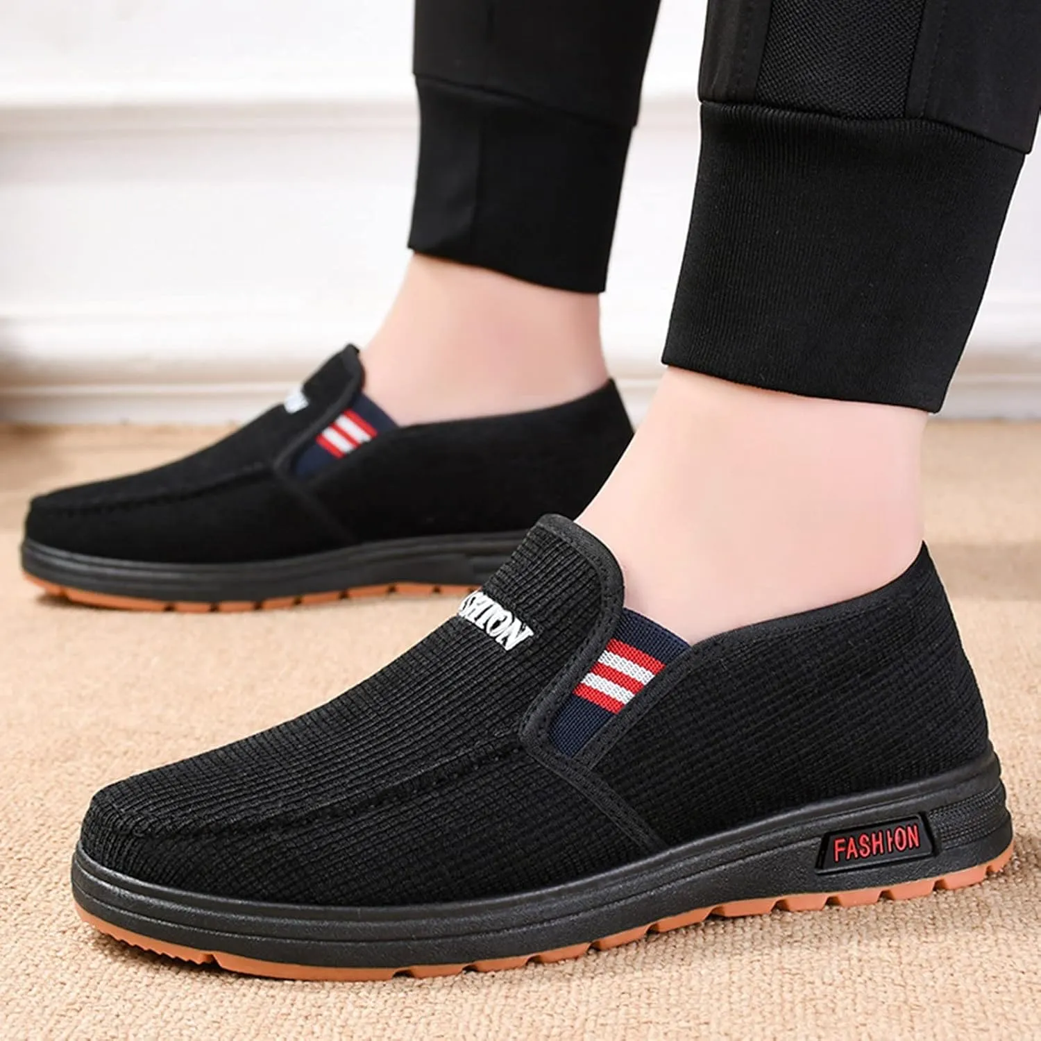 Mens Slip On Fashion and Winter Men Casual Shoes Flat Non Slip On Solid Color Plush Warm and Comfortable