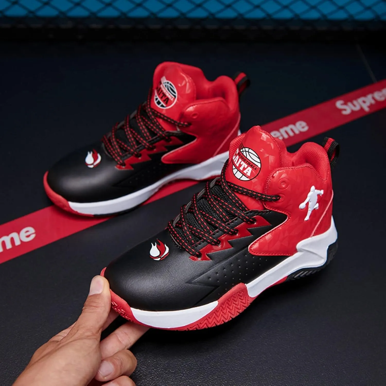 New Anti Slip and wear-Resistant Children's Basketball Shoes