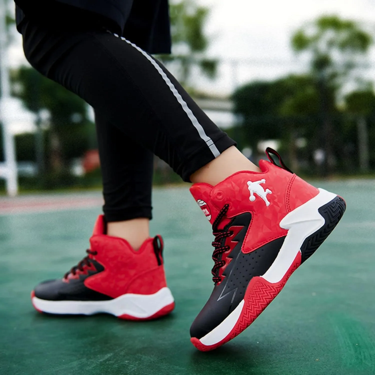 New Anti Slip and wear-Resistant Children's Basketball Shoes