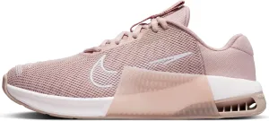 Nike Women's Low-Top Sneakers