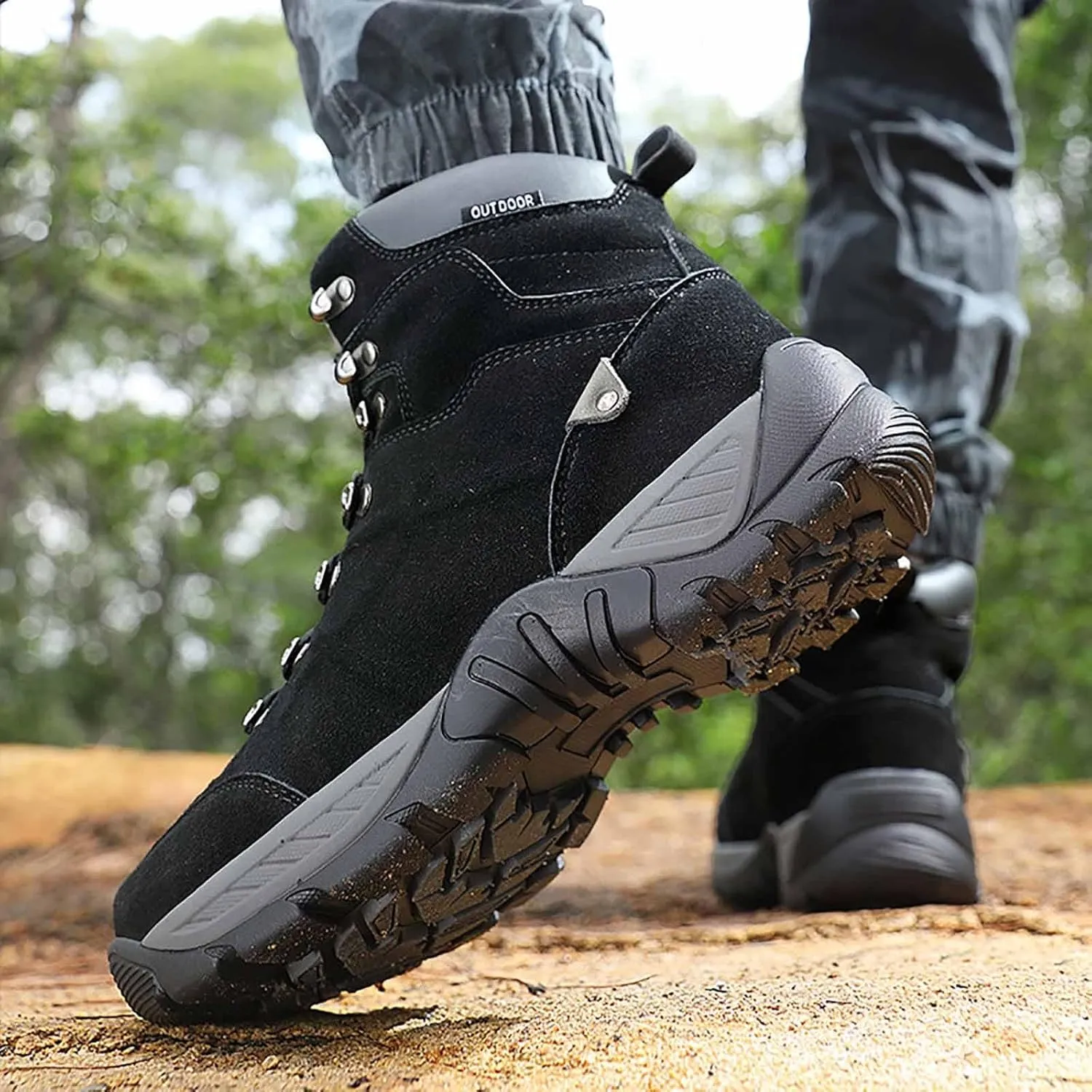 Outdoor Military Tactical Boots, Men's Waterproof Hiking Boots with Sports Socks Lightweight Work Boots Durable Combat Boots Men's Tactical Army Boots