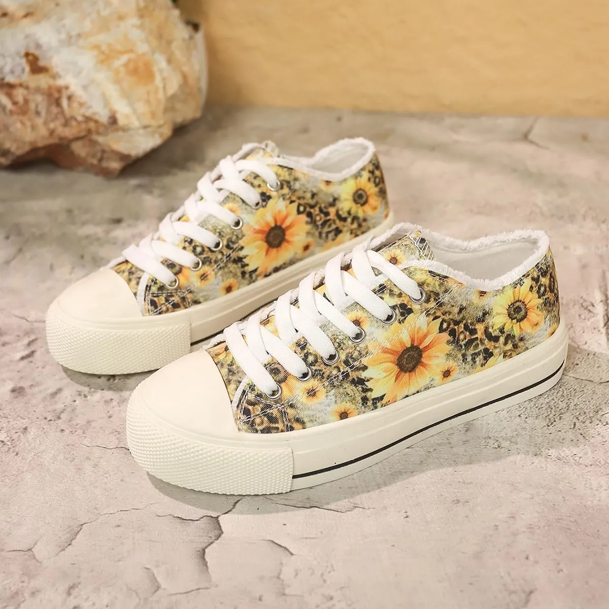 Sunflower Canvas Tennis Shoes for Women Low Top Casual Sneakers for Women Lace Up Fashion Comfortable Walking Shoes,Fashion Canvas Slip on Shoes,Women's Comfort Plush Foam Sneaker