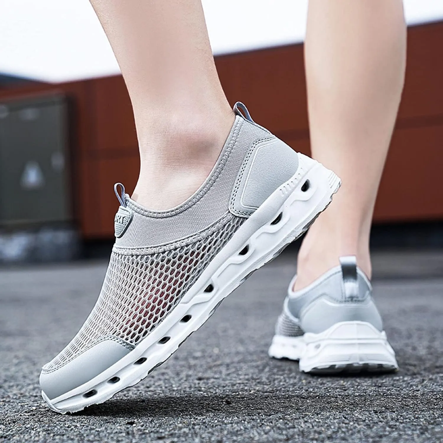 Versatile & Casual Sneaker Couple Sports Shoes Spring and Summer New Pattern Fashion Simple Mesh Breathable Comfortable