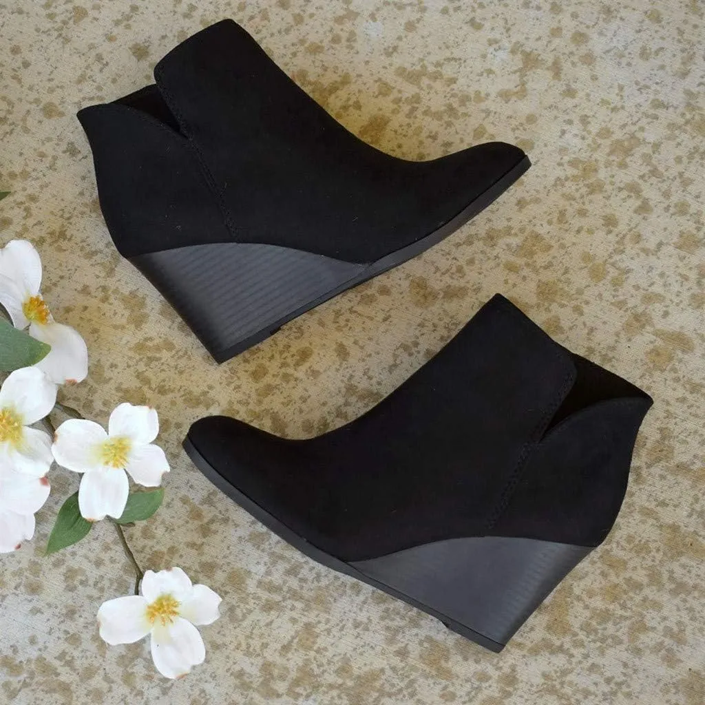 Wedge Booties for Women Dressy,Comfy Closed Toe Ankle Boots with Zipper Vintage V Cutout Fall Boots Stacked Wedge Heel Shoes