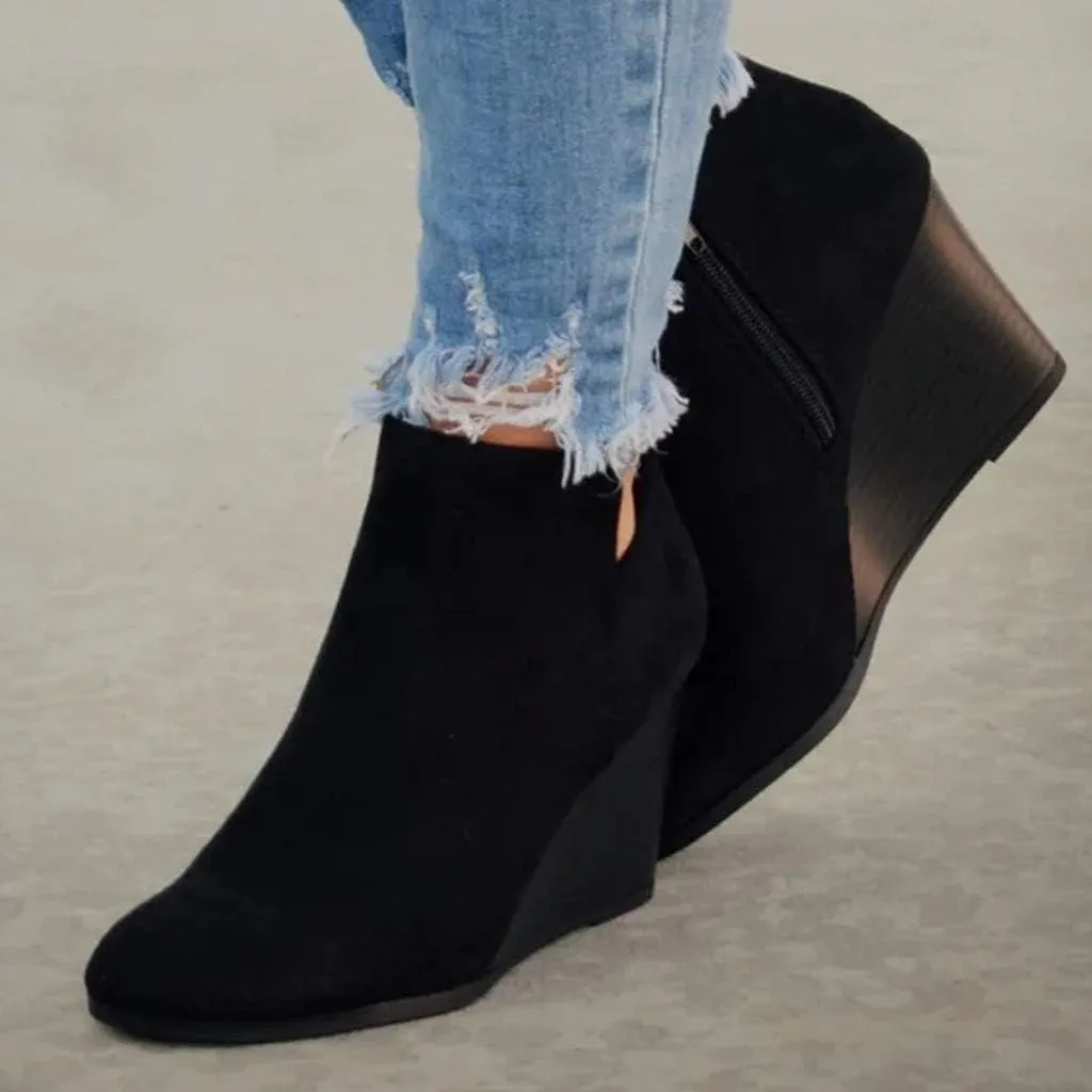 Wedge Booties for Women Dressy,Comfy Closed Toe Ankle Boots with Zipper Vintage V Cutout Fall Boots Stacked Wedge Heel Shoes