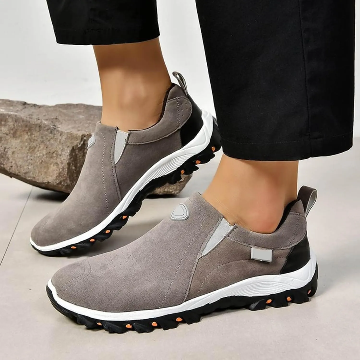 Women Loafers Sport Shoes Running Shoes Breathable Fashion for Student and Teenagers Ladies Slip On