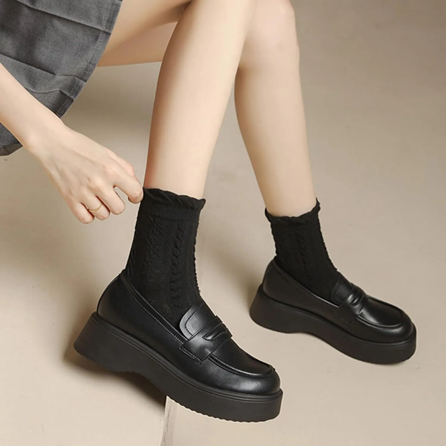 Women's Black Leather Chunky Loafers with Thick Sole - Platform Single/Patent Leather, for Work in Spring/Autumn