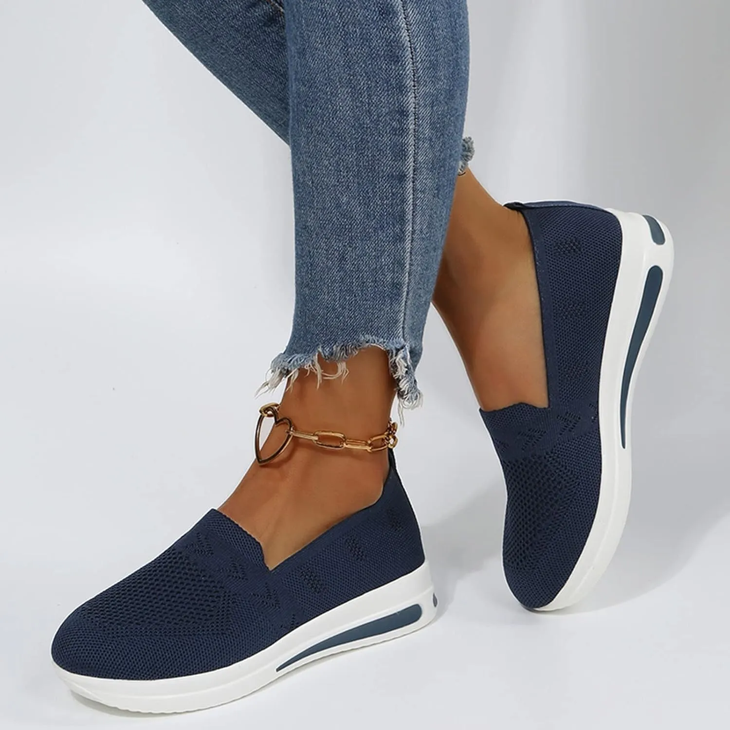 Womens Casual Slip On Loafers Comfortable Walking Shoes Lightweight Canvas Sneakers Flat Non Slip Flats
