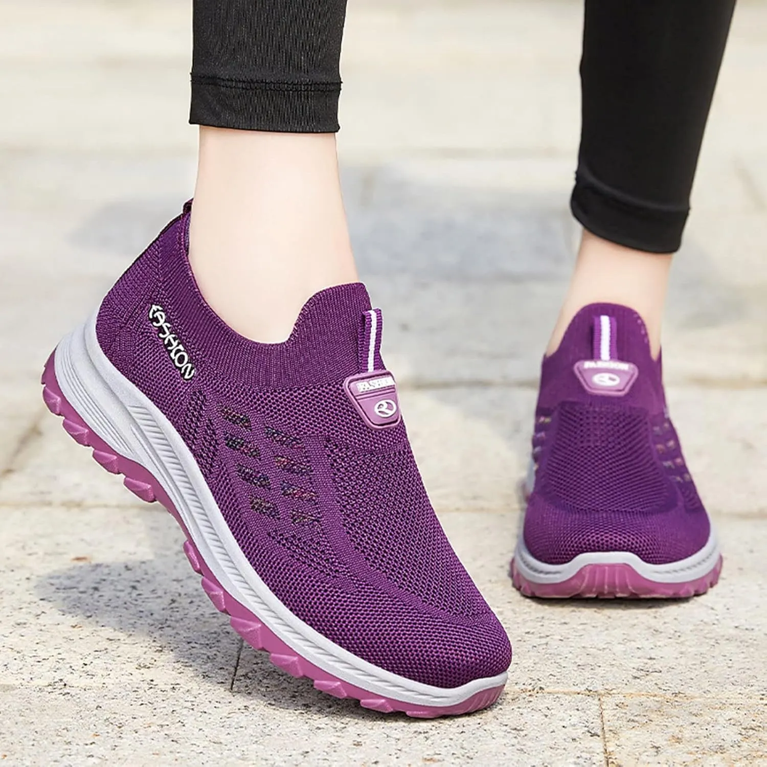 Womens Minimalist Zero Drop Shoes Fashion Low Top Sneakers with Platform Classic Athletic Skateboard Sneakers