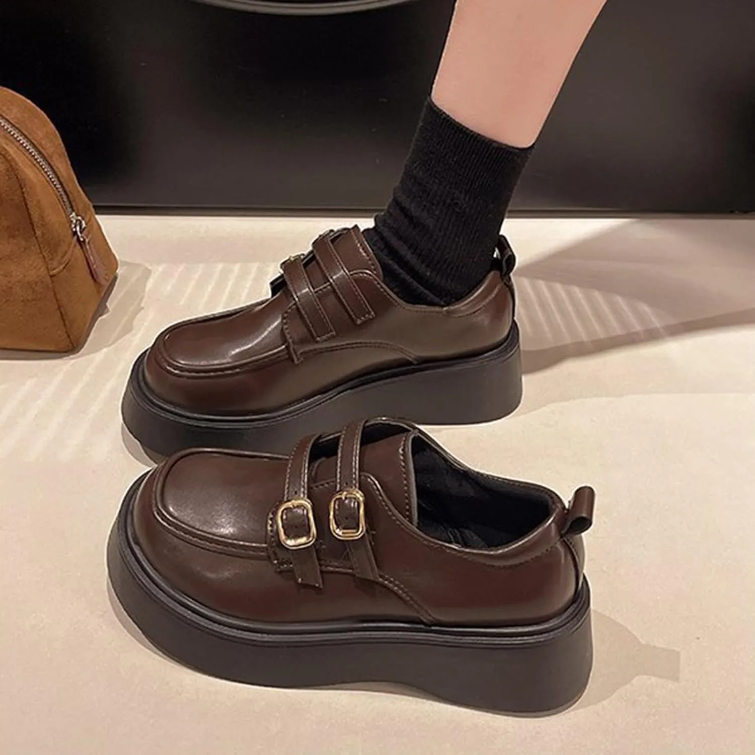 Women's Vintage Leather Loafers Spring Fashion Metal Buckle Flat Shoes for Skirts - Stylish Ladies Leather Flats